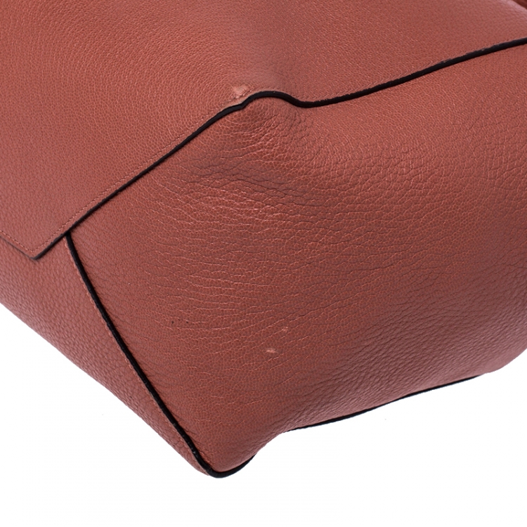 Pre Owned Celine Coral Peach Leather Phantom Cabas Shopper Tote