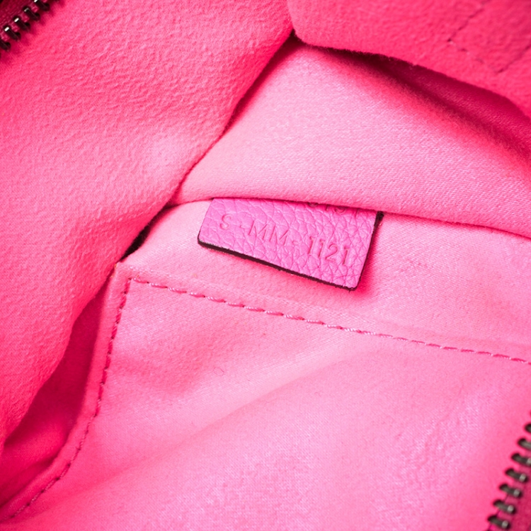 مملوكة مسبقًا Celine Neon Pink Leather Nano Luggage Tote