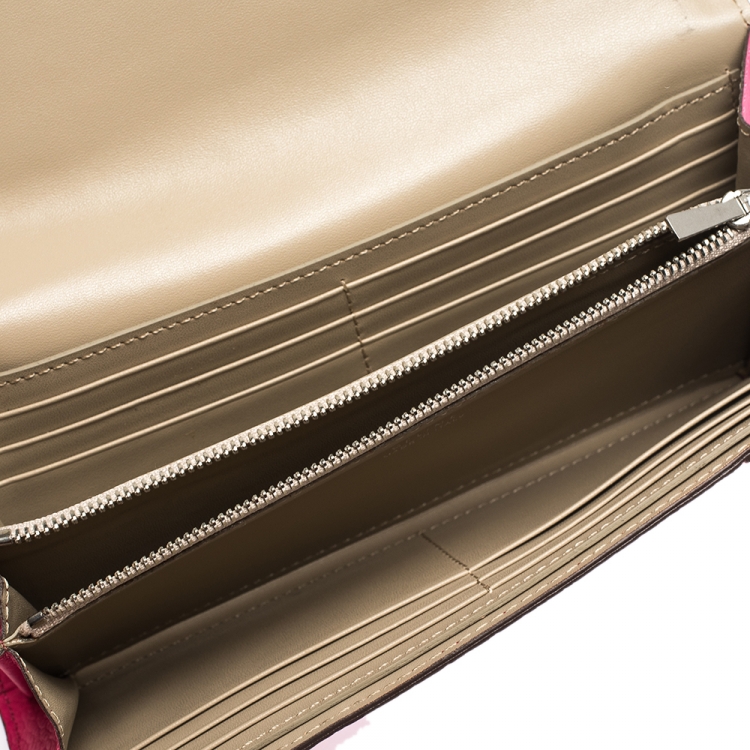 Pre Owned Celine Pink Leather Multifunction Flap Continental Wallet