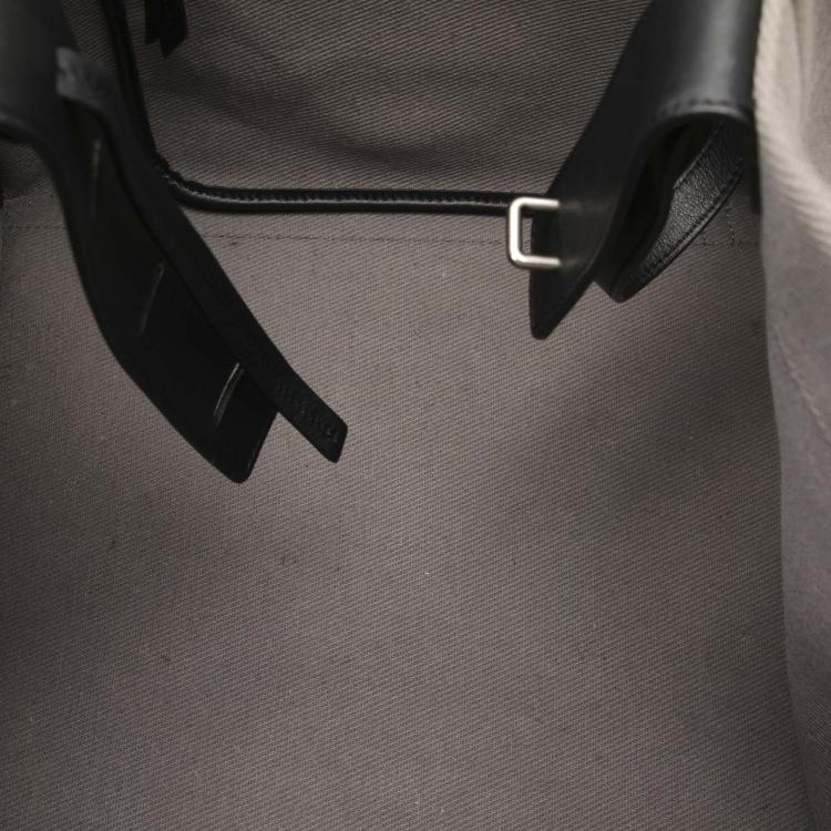 مملوكة مسبقًا Celine Grey Canvas Luggage Phantom Tote Bag