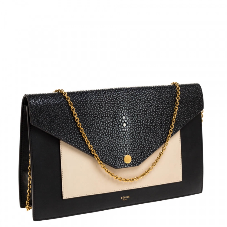 Pre Owned Celine Black/Cream Leather and Stingray Pocket Chain Clutch