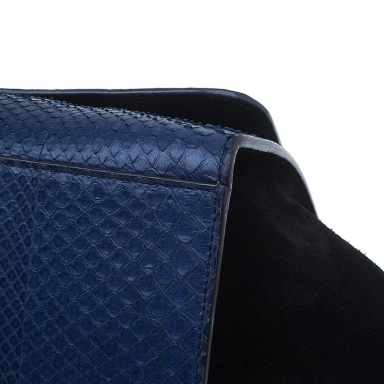 مملوكة مسبقًا Celine Navy Blue Python Suede Medium Trapeze Bag