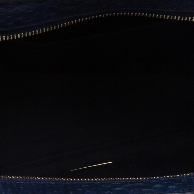 مملوكة مسبقًا Celine Navy Blue Python Suede Medium Trapeze Bag