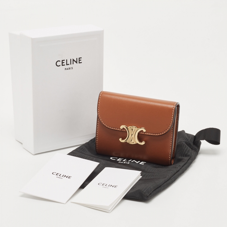 Pre Owned Celine Brown Leather Small Triomphe Compact Wallet