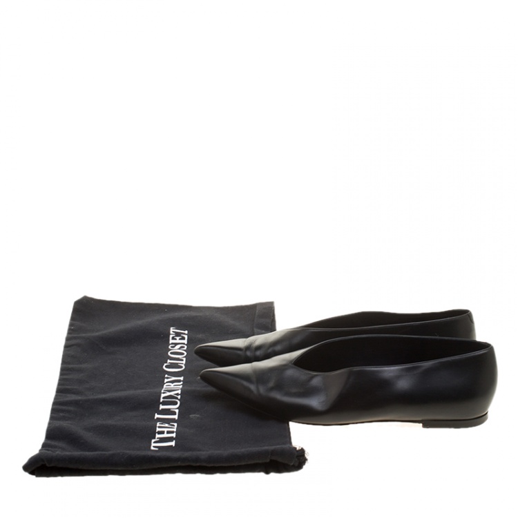 Pre Owned Celine Black Leather Pointed Toe Flats Size 37