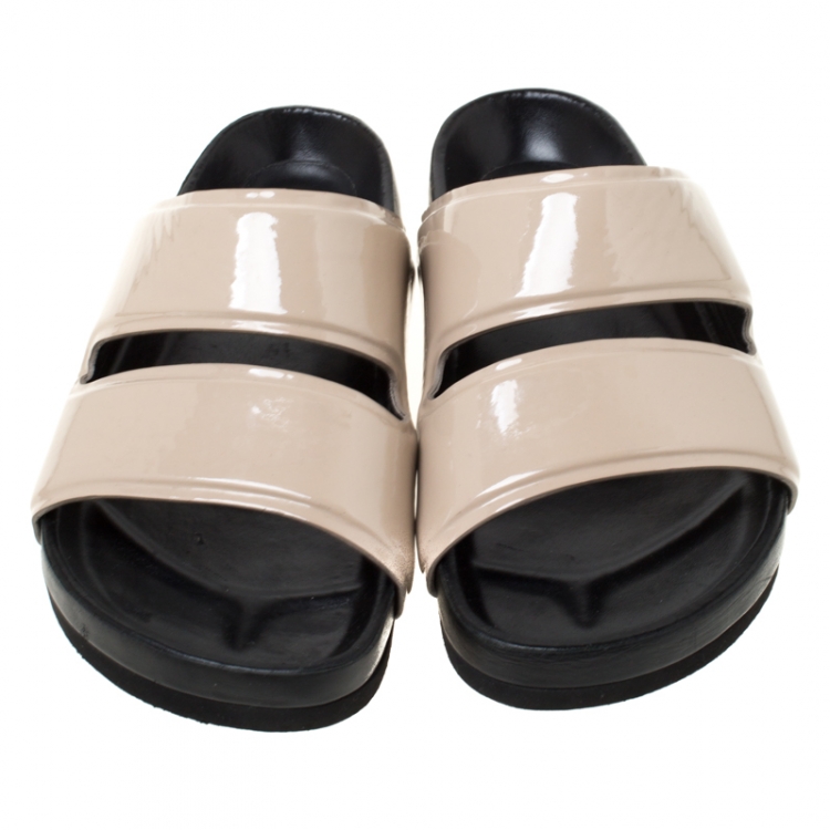 Pre Owned Celine Nude Beige Patent Leather Slide Sandals Size 37