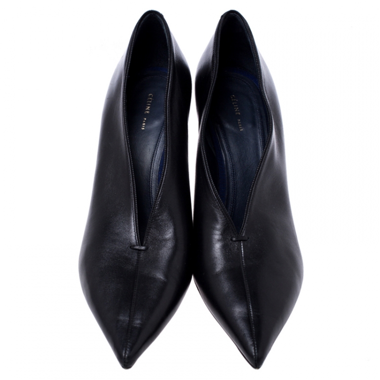 Pre Owned Celine Black Leather V Neck Pointed Toe Pumps Size 39.5