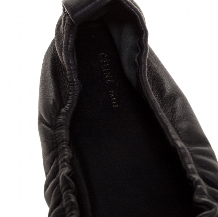 Pre Owned Celine Black Leather Scrunch Ballet Flats Size 38