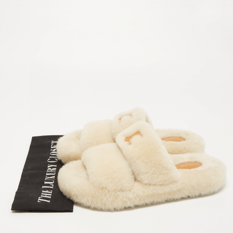 Pre Owned Celine White Fur Flat Slides  Size 39