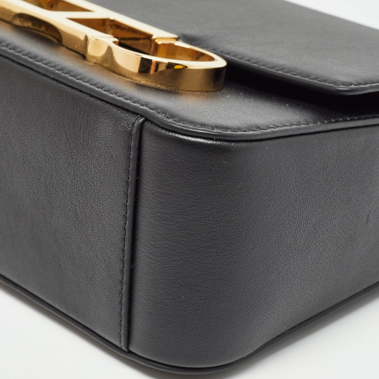 Pre Owned CH Carolina Herrera Black Leather Medium Initials Insignia Shoulder Bag