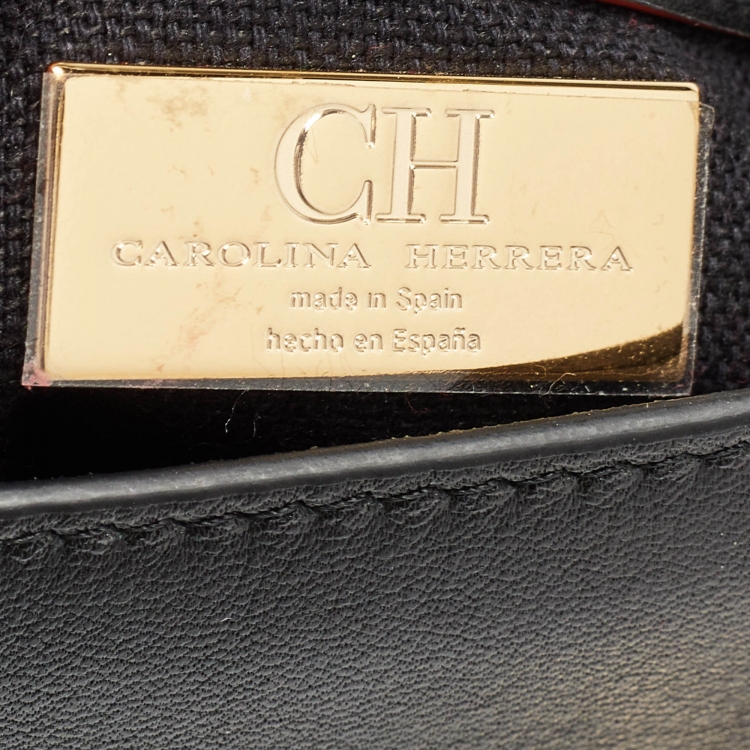Pre Owned CH Carolina Herrera Black Leather Medium Initials Insignia Shoulder Bag
