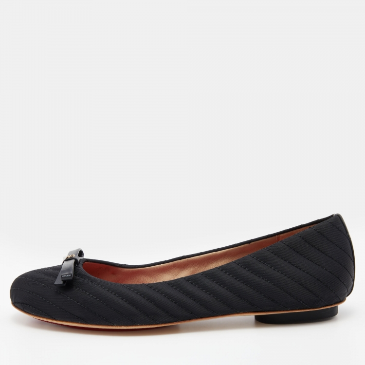 Pre Owned CH Carolina Herrera Black Fabric and Leather Bow Ballet Flats Size 38