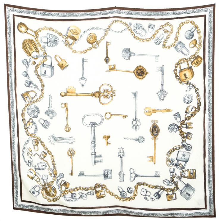 Pre Owned CH Carolina Herrera Cream Lock and Key Print Silk Square Scarf