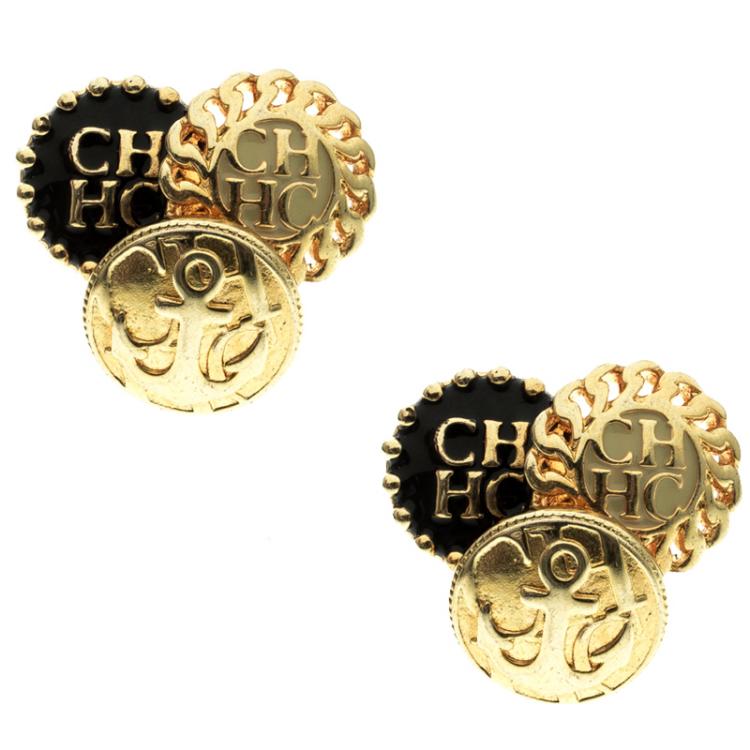 Pre Owned CH Carolina Herrera Enamel Gold Tone Button Detail Charm Toggle Bracelet & Stud Earring Set