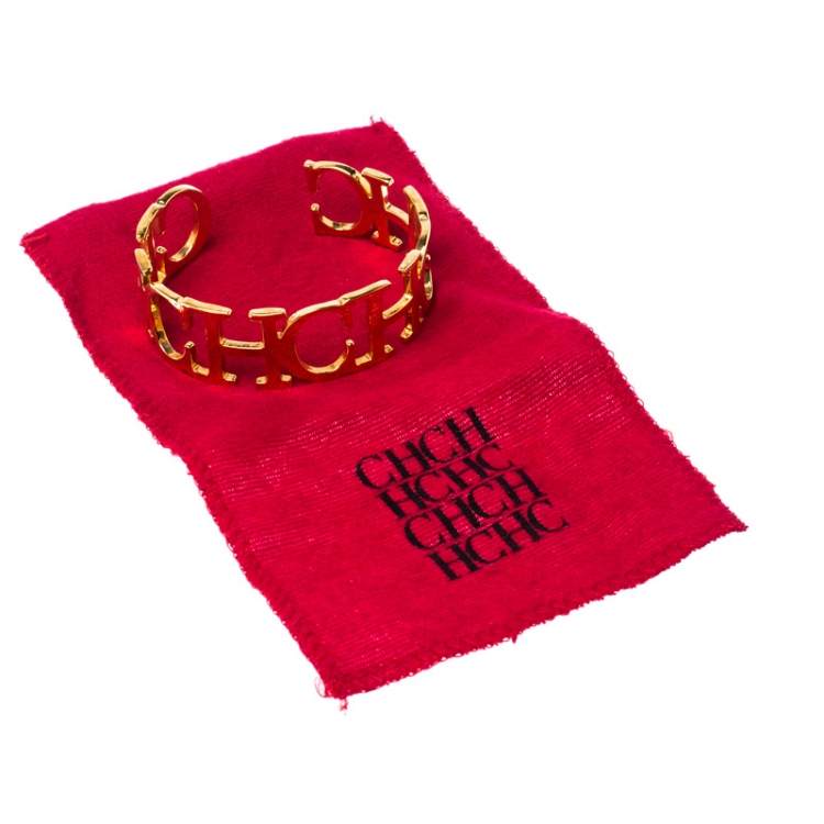 Pre Owned CH Carolina Herrera Logo Gold Tone Open Cuff Bracelet