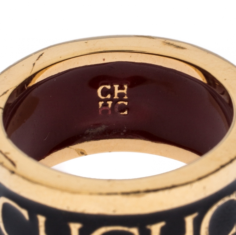 Pre Owned CH Carolina Herrera Logo Black Enamel Gold Tone Band Ring 56
