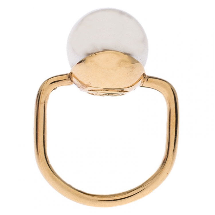 Pre Owned Carolina Herrera CH Faux Pearl Gold Tone Ring Size 48