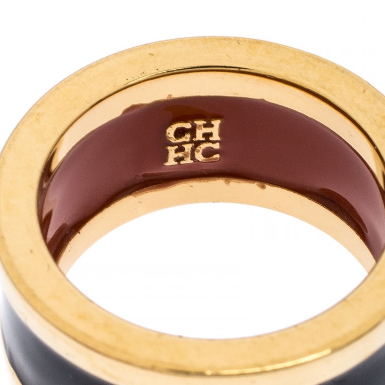 Pre Owned CH Carolina Herrera Logo Black Enamel Gold Tone Band Ring Size 54.5