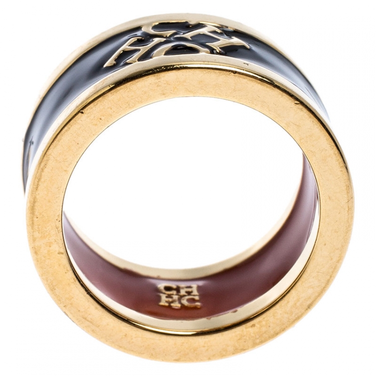 Pre Owned CH Carolina Herrera Logo Black Enamel Gold Tone Band Ring Size 54.5