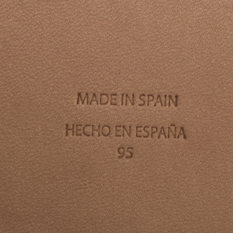 Pre Owned Carolina Herrera Black Leather CHHC Buckle Belt 95CM