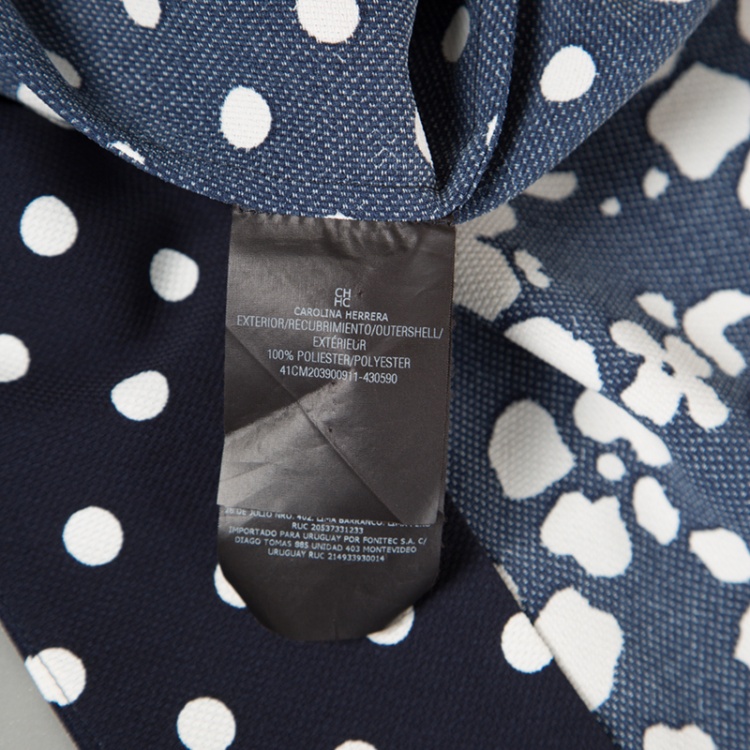 Pre Owned CH Carolina Herrera Navy and White Floral Print Square Top M