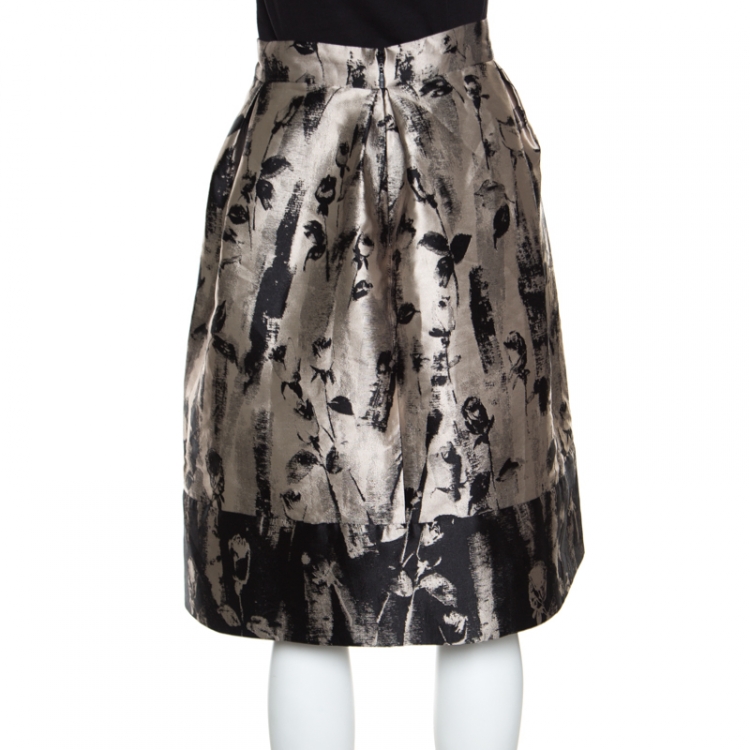 Pre Owned CH Carolina Herrera Silver and Black Floral Jacquard Pleated Skirt L