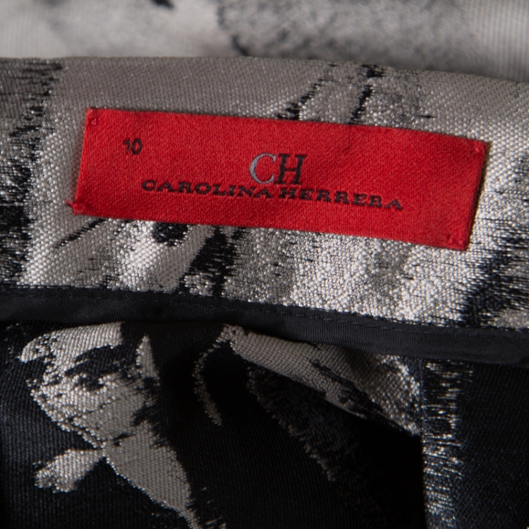 Pre Owned CH Carolina Herrera Silver and Black Floral Jacquard Pleated Skirt L