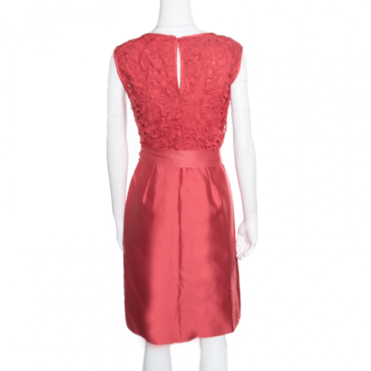 Pre Owned CH Carolina Herrera Red Lace Belted Sleeveless Dress S