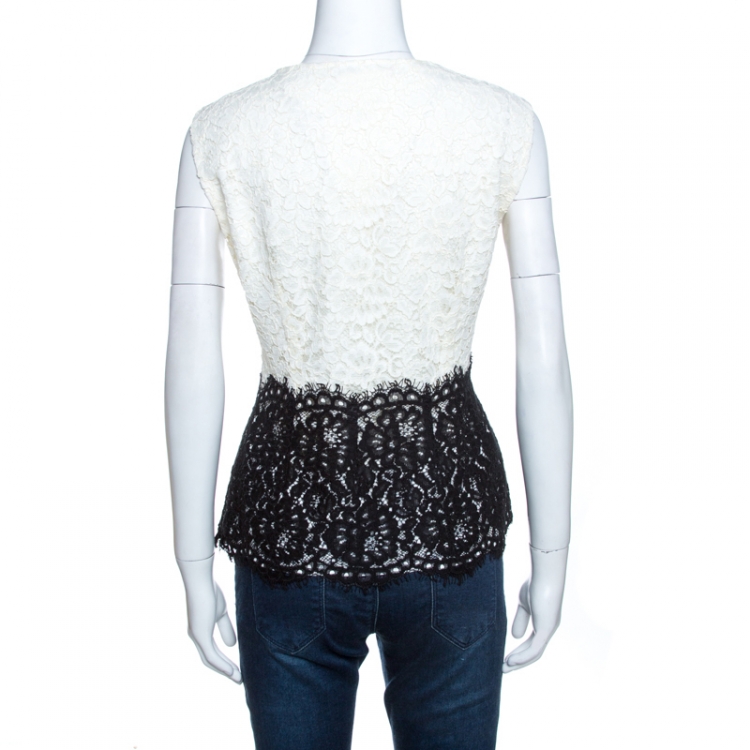 Pre Owned CH Carolina Herrera Monochrome Lace Scalloped Hem Detail Top L