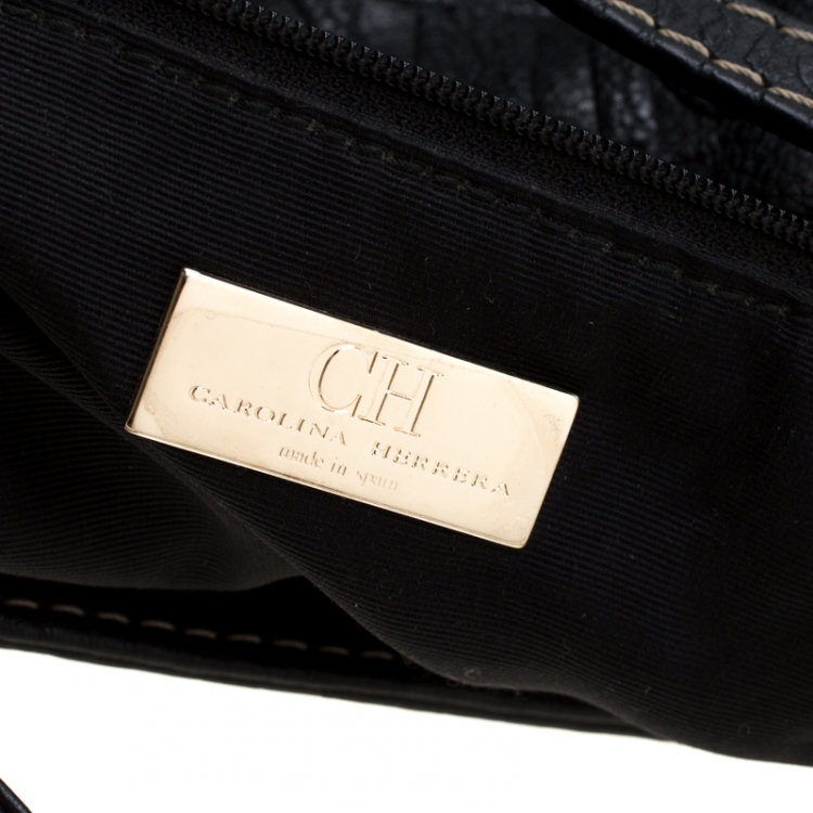 مملوكة مسبقًا Carolina Herrera Black Monogram Leather Shoulder Bag