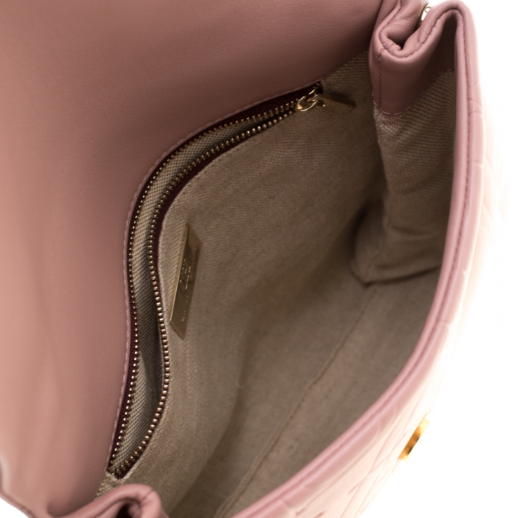 Pre Owned Carolina Herrera Pink Embossed Leather Top Handle Bag