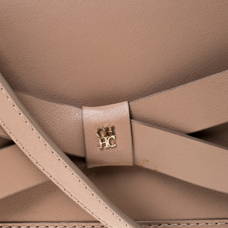 Pre Owned CH Carolina Herrera Beige Leather Flap Crossbody Bag