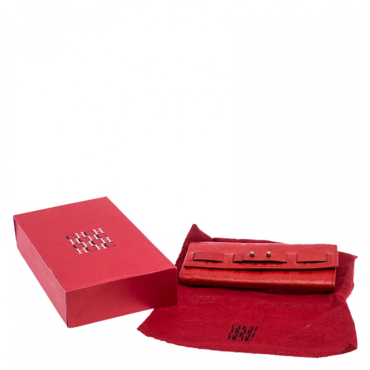 Pre Owned Carolina Herrera Red Monogram Embossed Leather Flap Continental Wallet