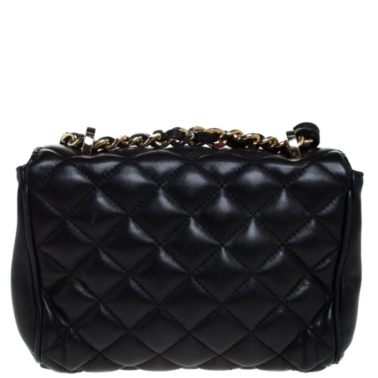 مملوكة مسبقًا Carolina Herrera Black Quilted Leather Tassel Shoulder Bag