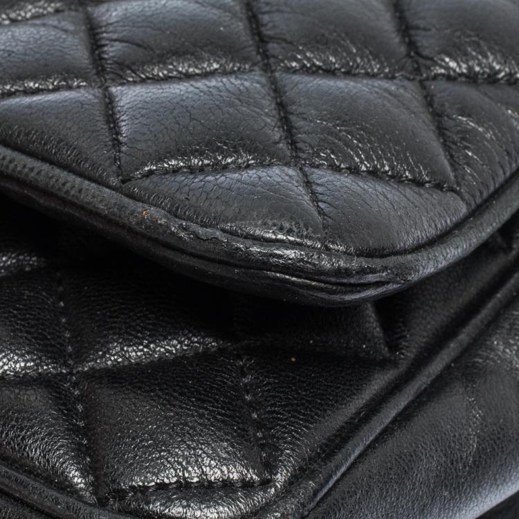 Pre Owned Carolina Herrera Black Quilted Leather Flap Chain Shoulder Bag