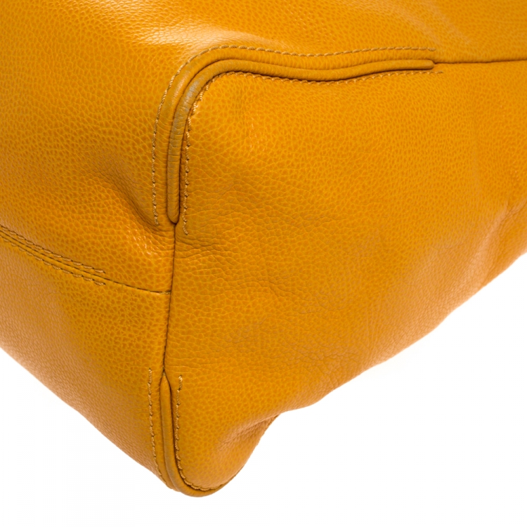 Pre Owned Carolina Herrera Yellow Leather Tempo Collection Adagio Tote