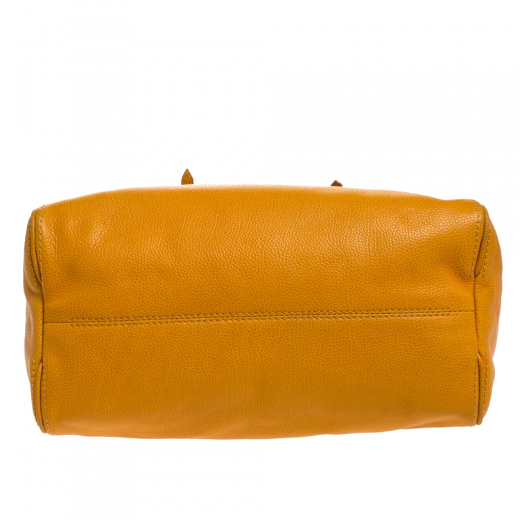 Pre Owned Carolina Herrera Yellow Leather Tempo Collection Adagio Tote