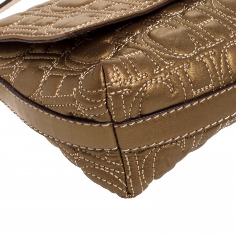 مملوكة مسبقًا Carolina Herrera Gold Leather Flap Shoulder Bag