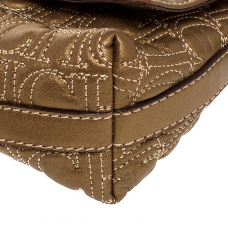 مملوكة مسبقًا Carolina Herrera Gold Leather Flap Shoulder Bag