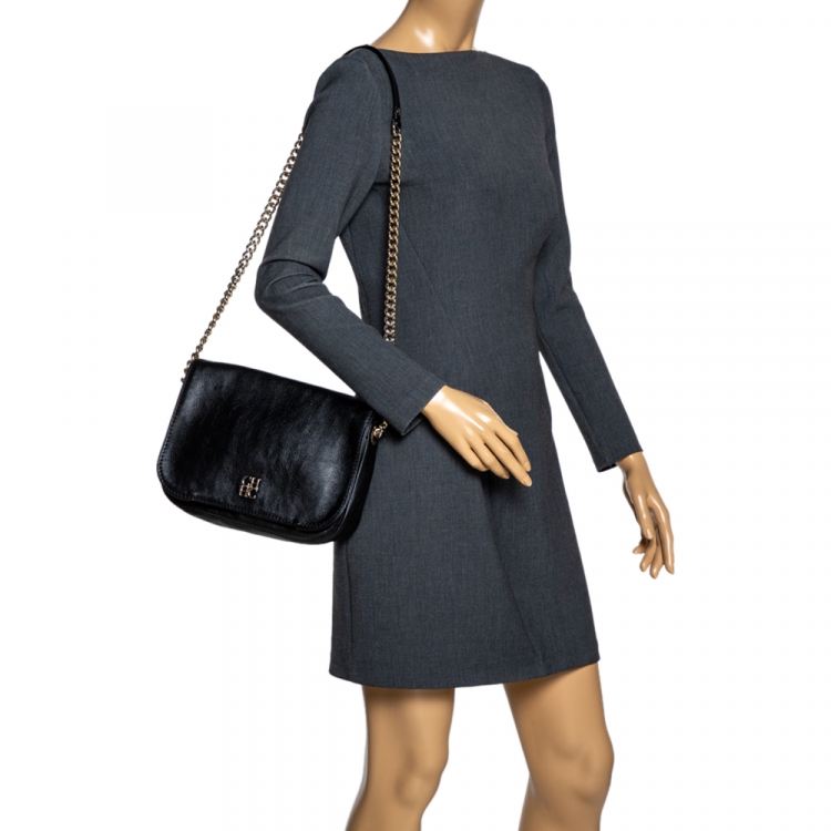 Pre Owned Carolina Herrera Black Leather Flap Shoulder Bag