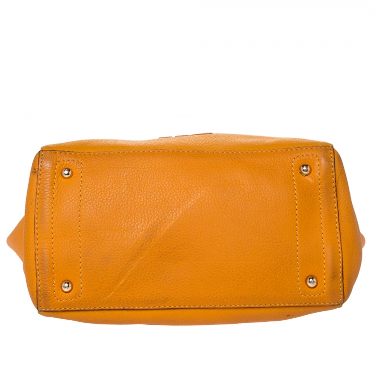 Pre Owned Carolina Herrera Yellow Leather Tote