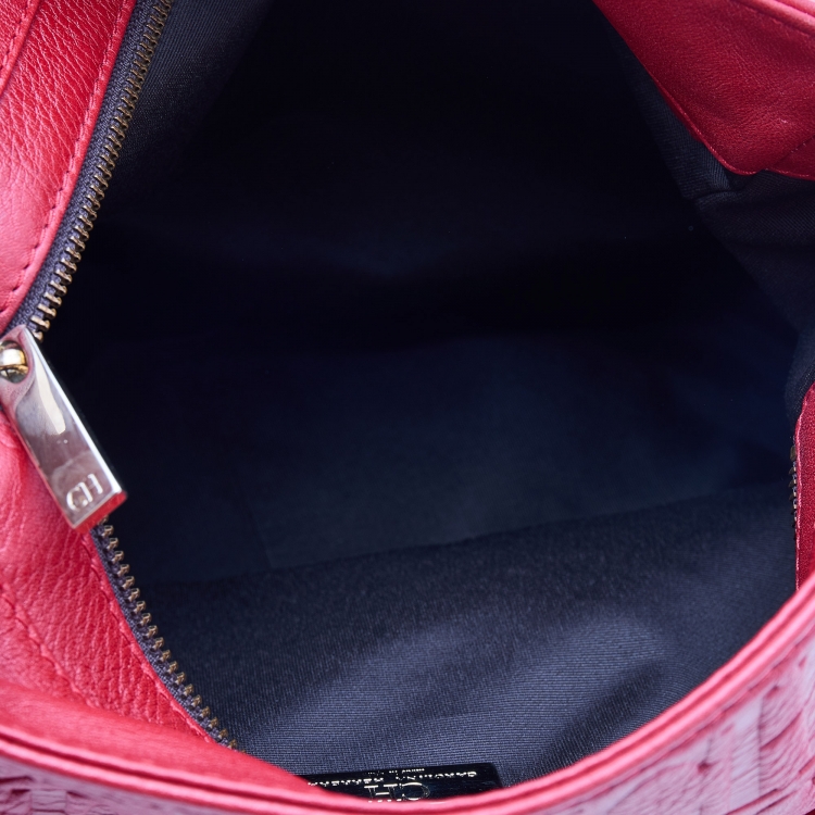Pre Owned CH Carolina Herrera Red Monogram Embossed Leather Chain Bow Hobo