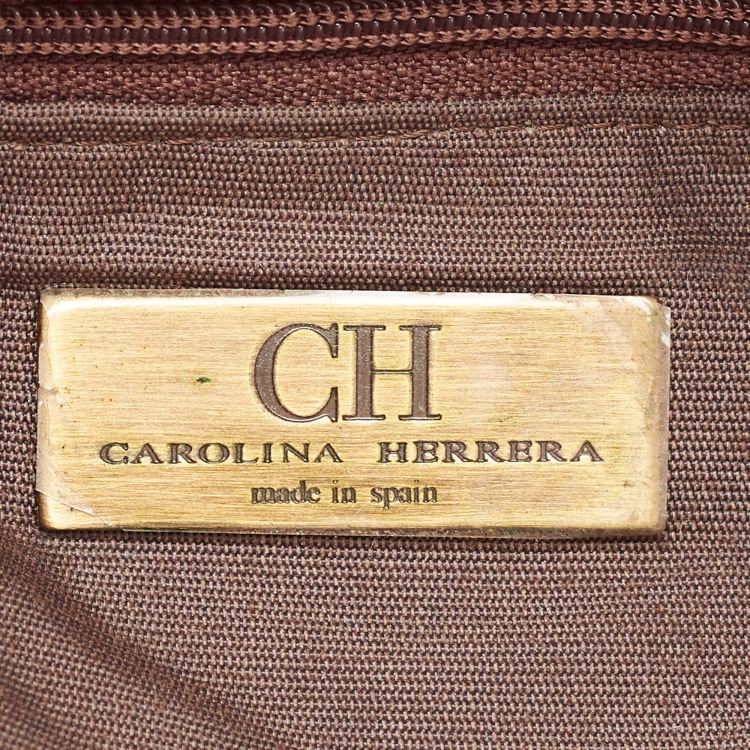Pre Owned CH Carolina Herrera Red Monogram Embossed Leather Scarf Hobo