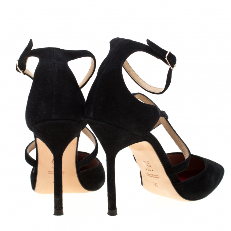 مملوكة مسبقًا Carolina Herrera Black Ankle Strap Sandals Size 37