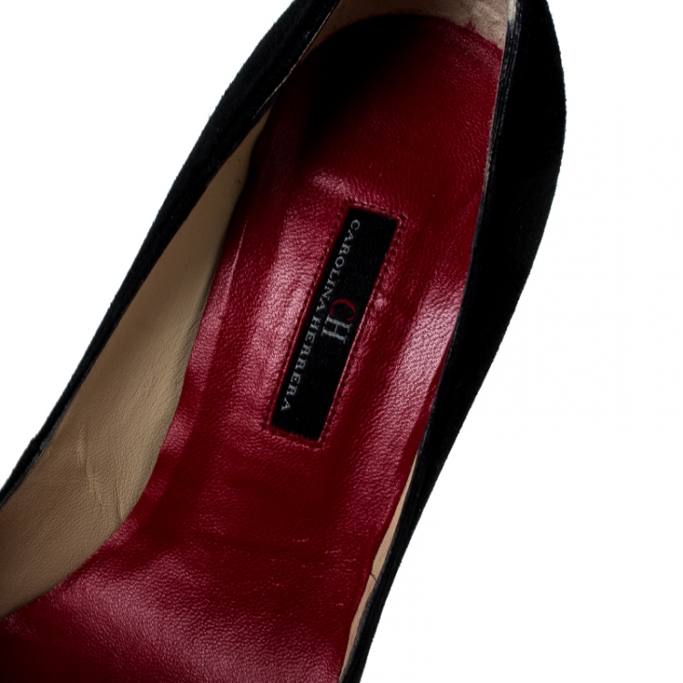 Pre Owned Carolina Herrera Black Suede Crystal Embellished Pointed Toe Pumps Size 37