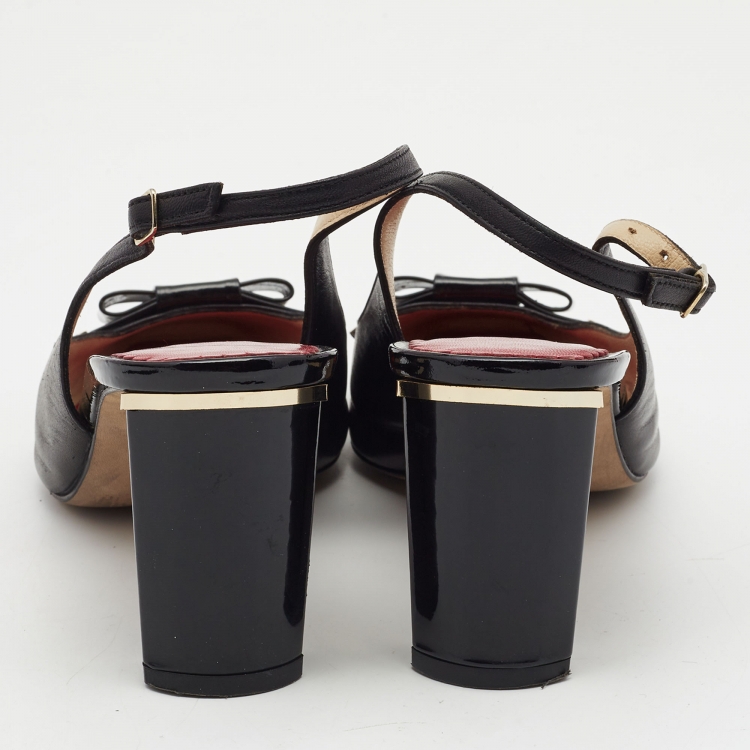 Pre Owned CH Carolina Herrera Black Leather Slingback Pumps Size 38