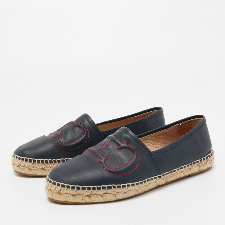 Pre Owned CH Carolina Herrera Blue Leather Cap Toe Espadrille Flats Size 38