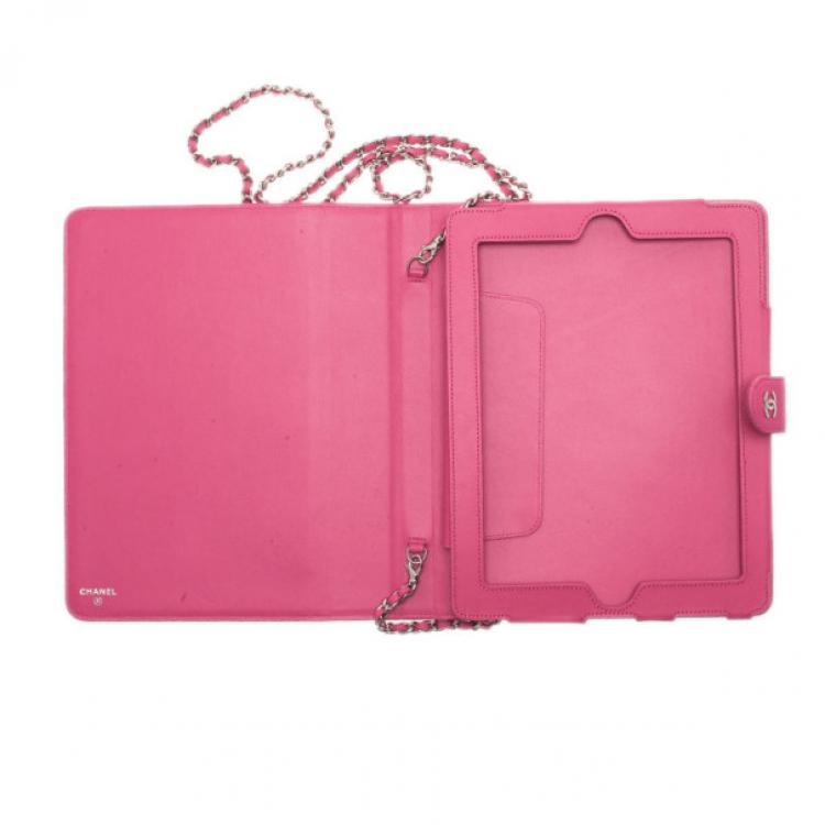 Pre Owned Chanel Pink Quilted Leather Crossbody iPad Case