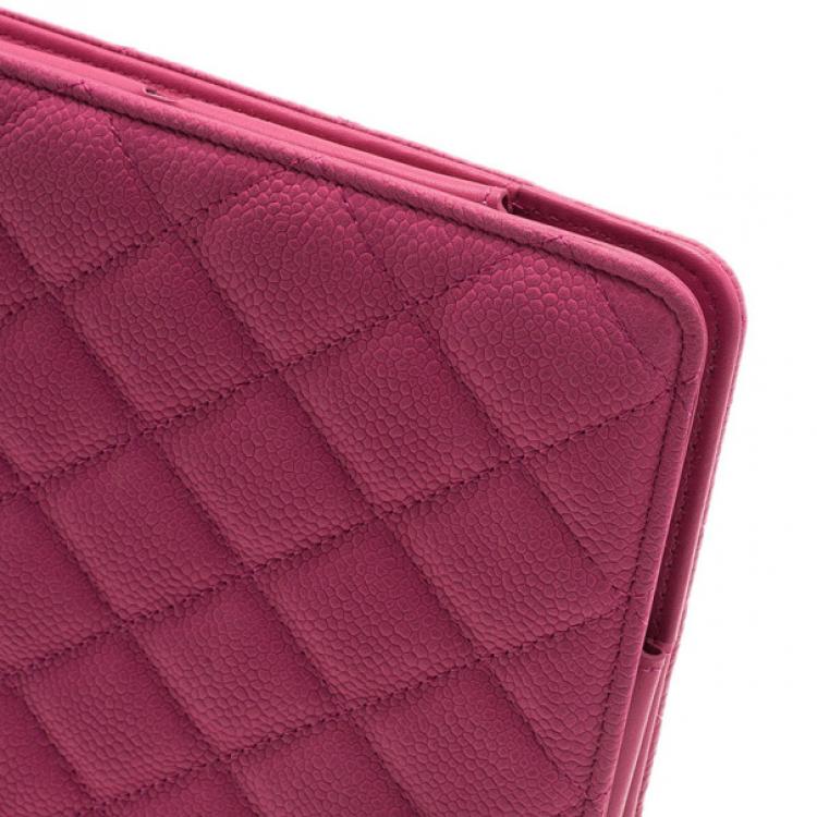 Pre Owned Chanel Pink Quilted Leather Crossbody iPad Case