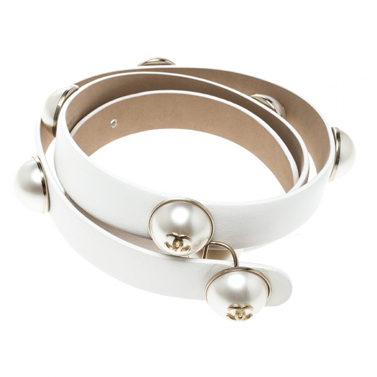 Pre Owned Chanel White Leather Pearl Embellished Belt 75cm